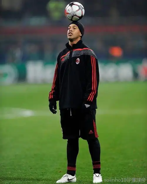 紧密配合 紧密配合