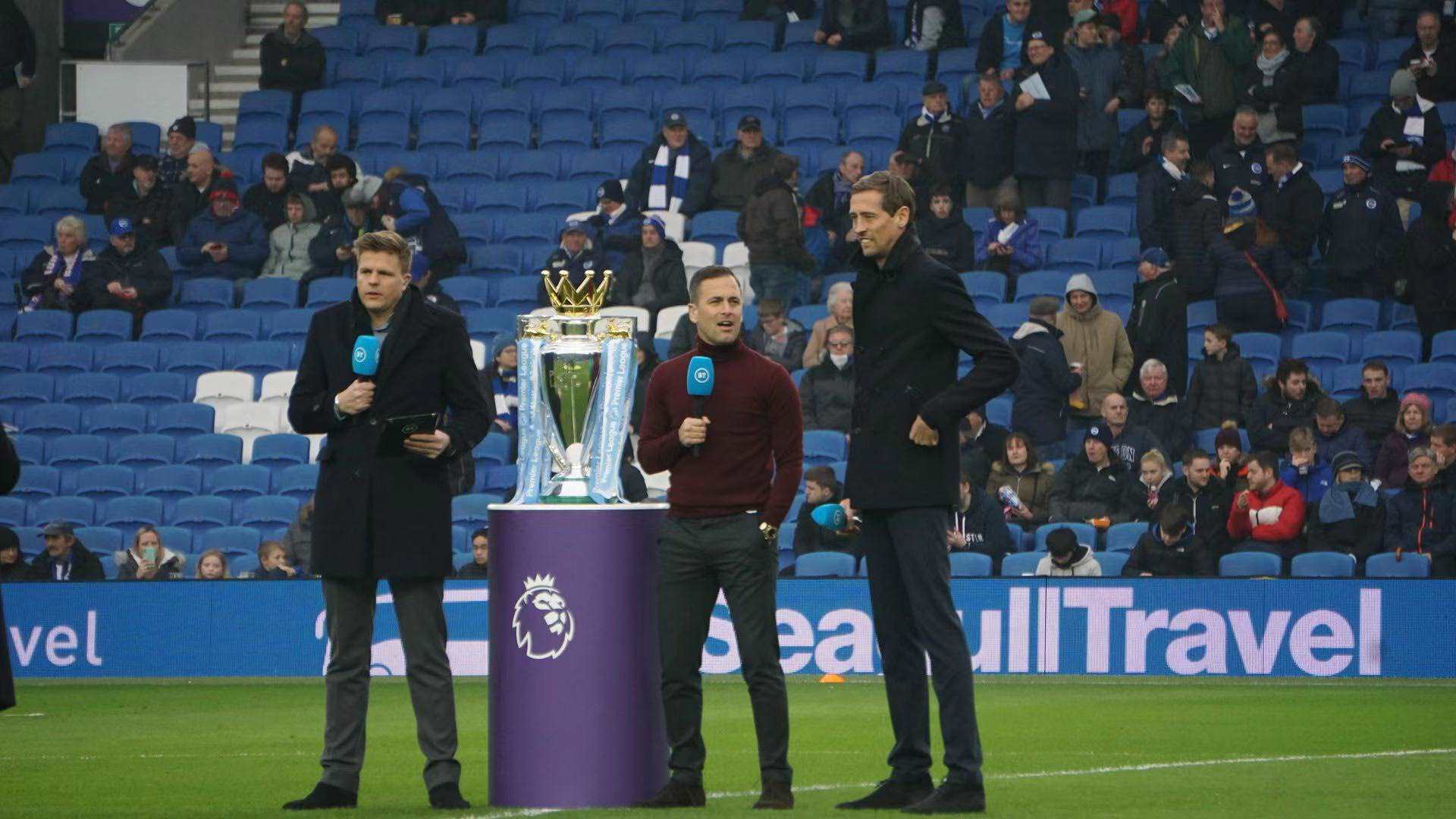 对中国游泳 对中国游泳